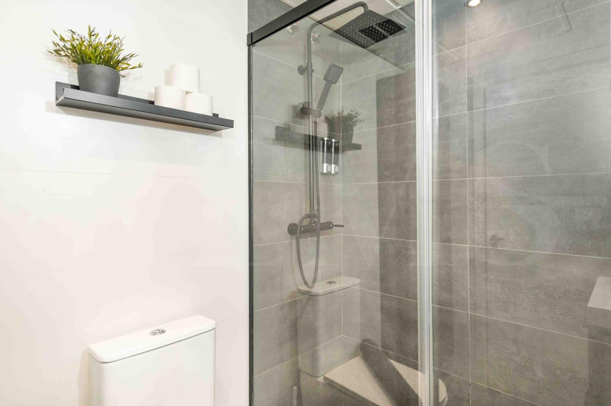 Modern Studio With Private Rooftop Terrace By Rems Malaga Ngoại thất bức ảnh
